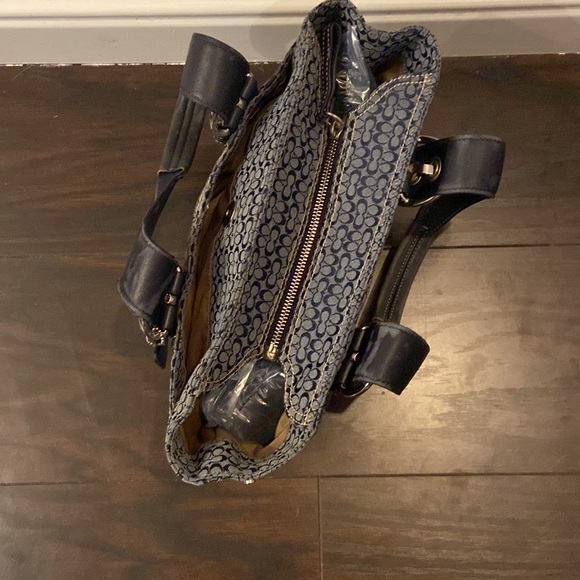 Medium Blue Small C, Coach purse - Picture 8 of 8